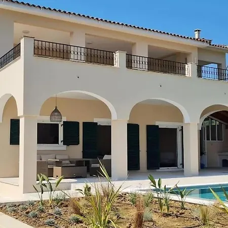 Entire In Ypsos - 10 Guests - Private * Dassia (Corfu)